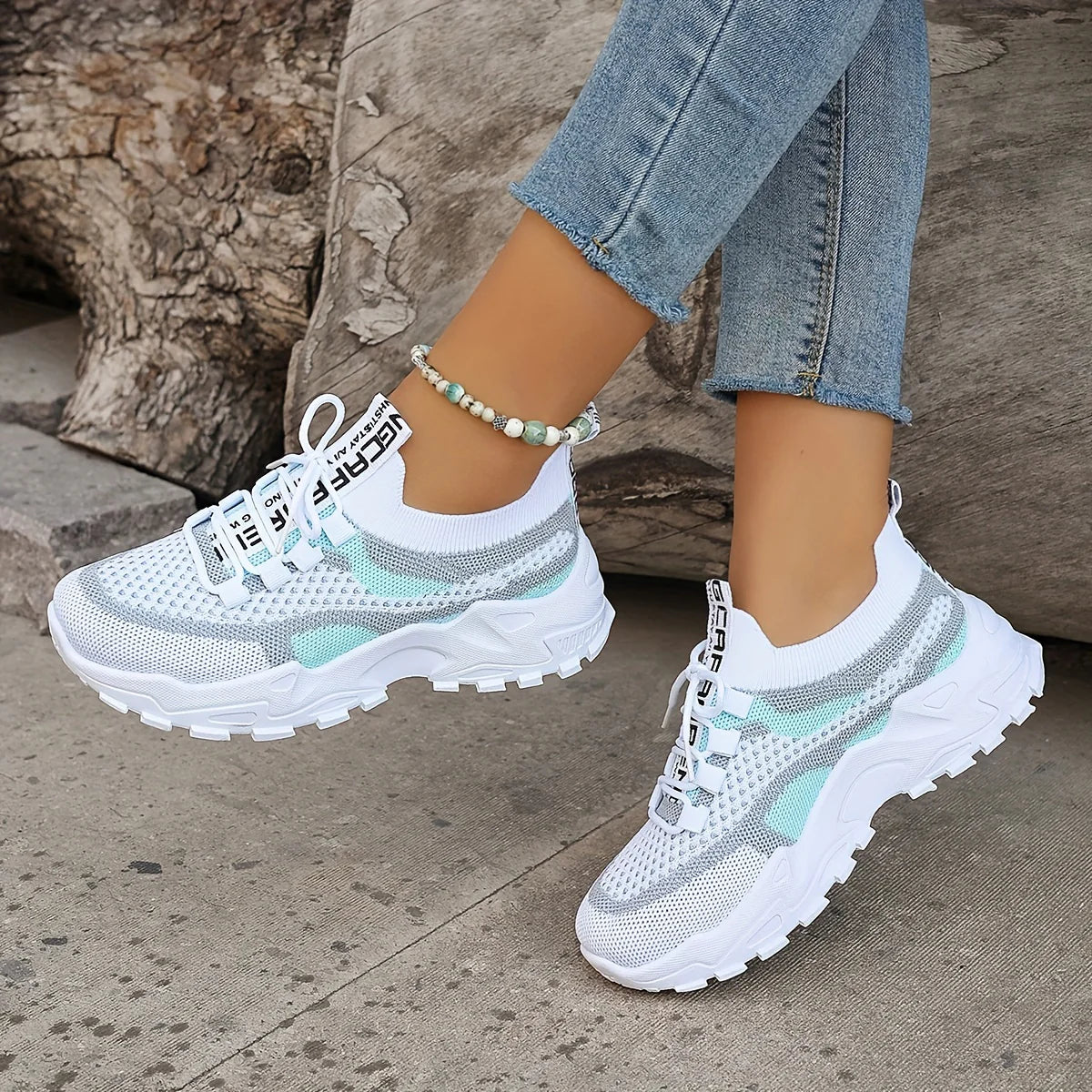 VANCOUVER™ ORTHOPEDIC BREATHABLE LACE UP MESH SNEAKERS